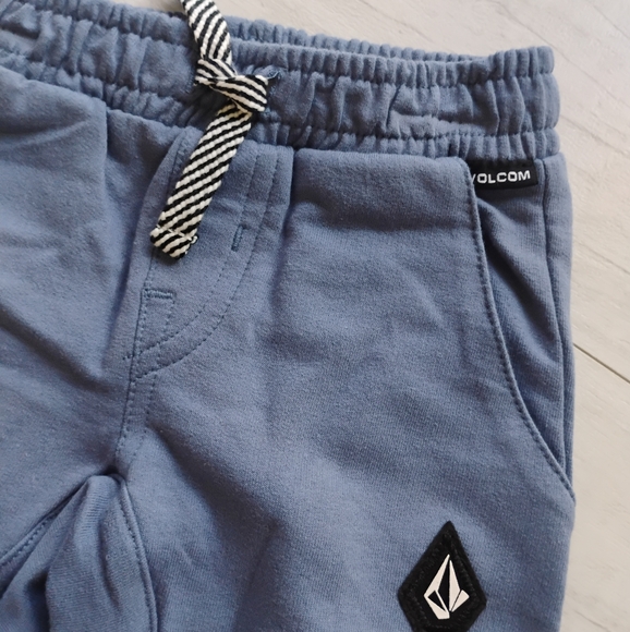 VOLCOM Baby NEW French Terry Sweatshirt & Sweatpants - Picture 8 of 13